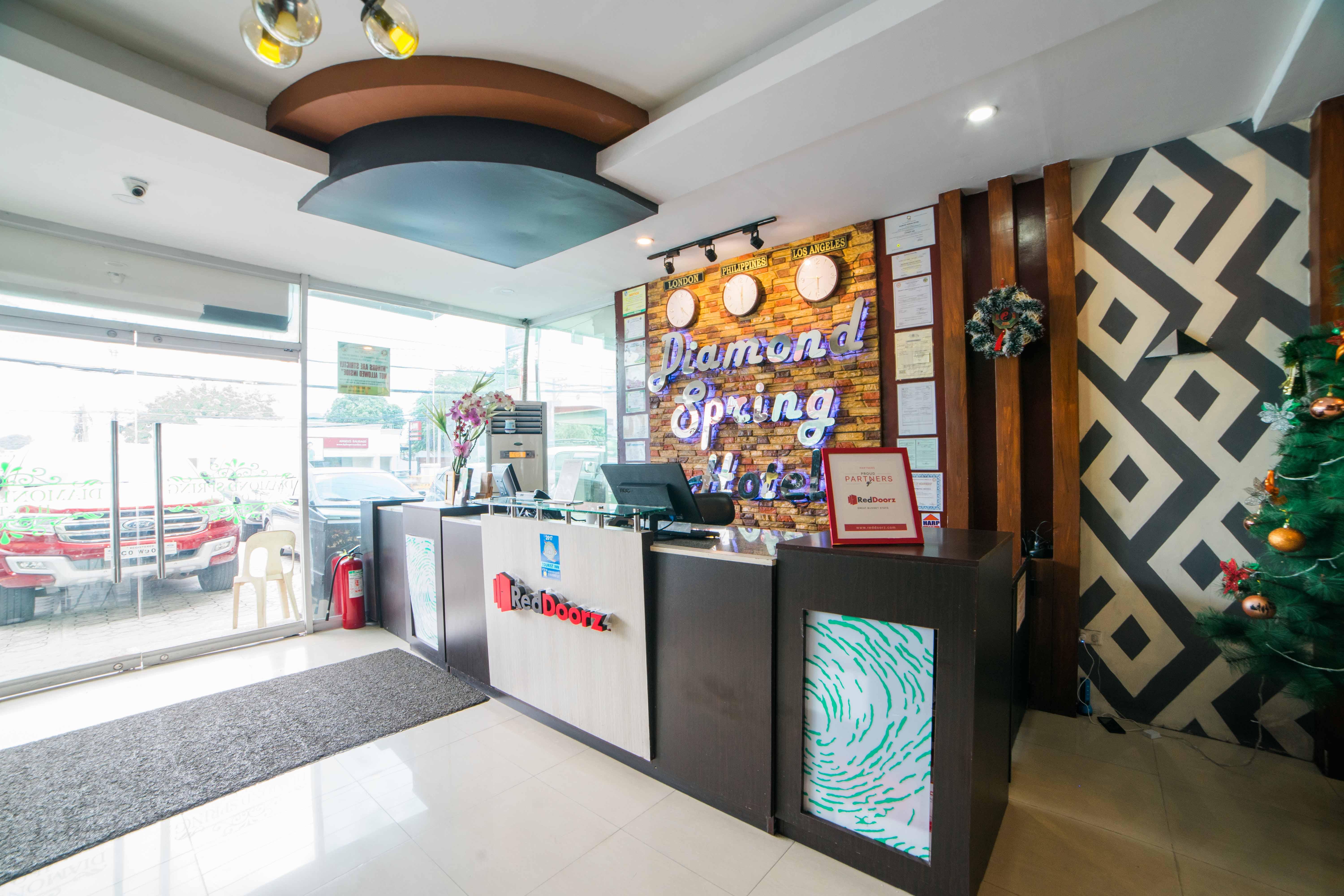 Reddoorz Plus @ Balibago Angeles City Exterior photo