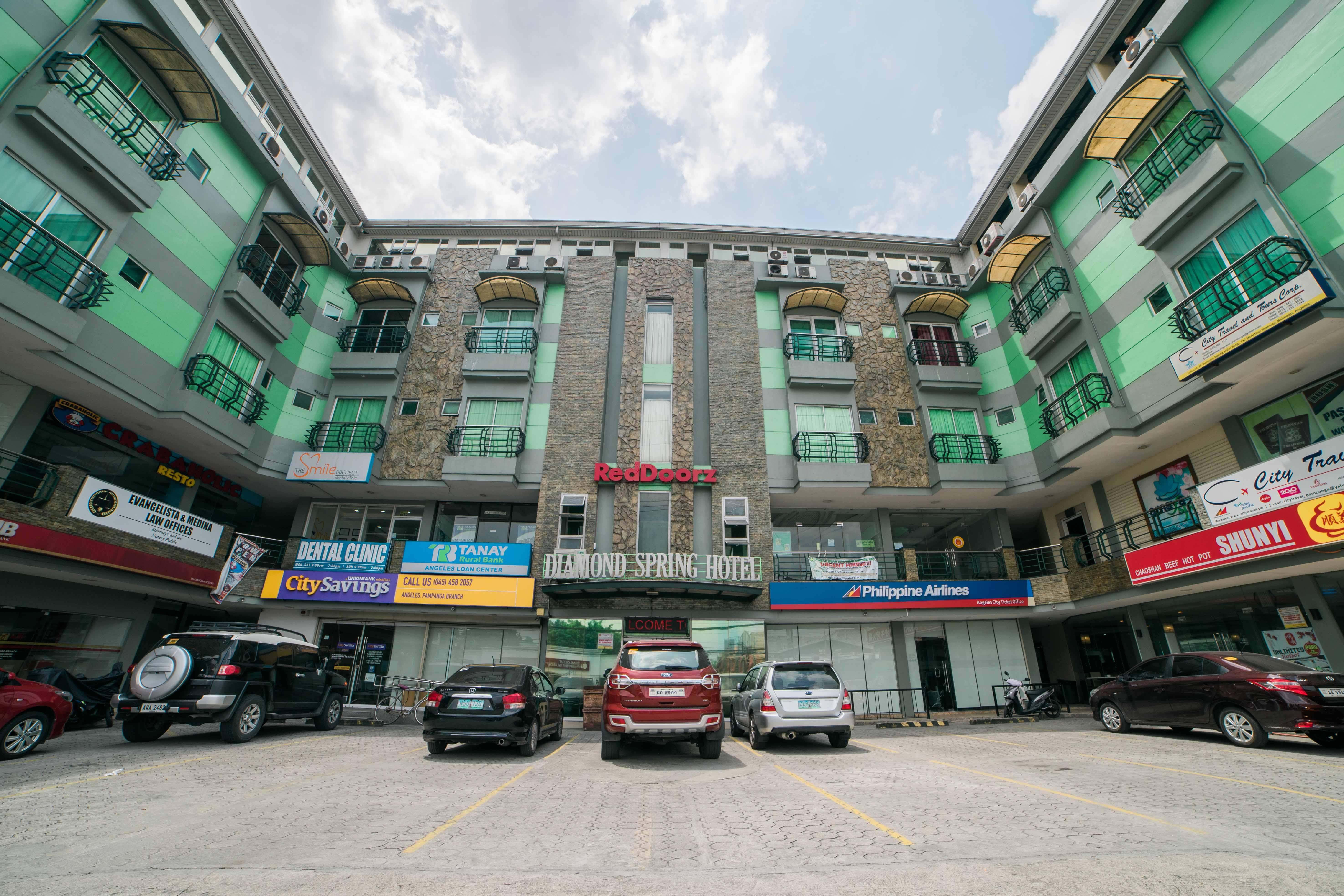 Reddoorz Plus @ Balibago Angeles City Exterior photo