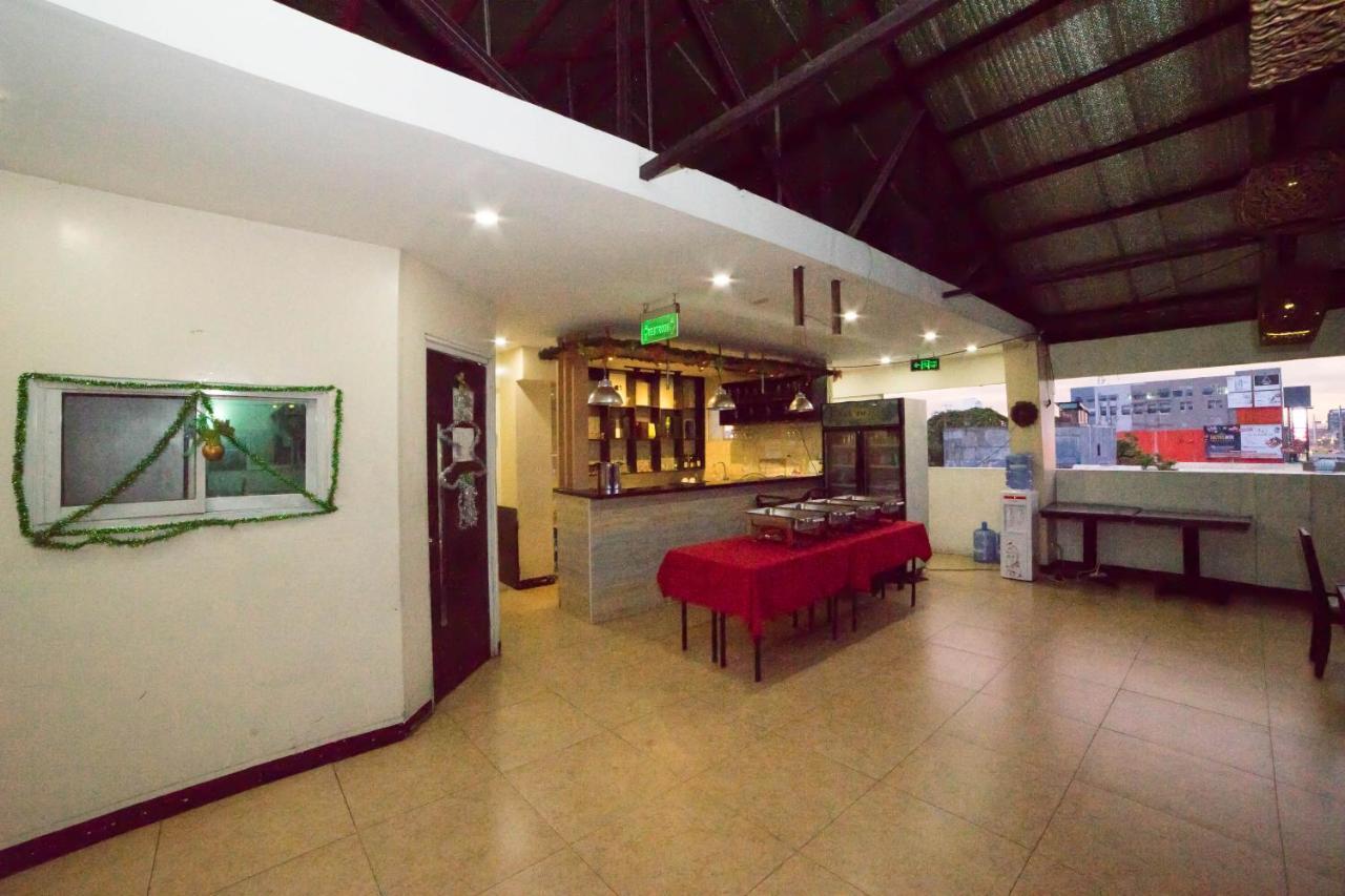 Reddoorz Plus @ Balibago Angeles City Exterior photo